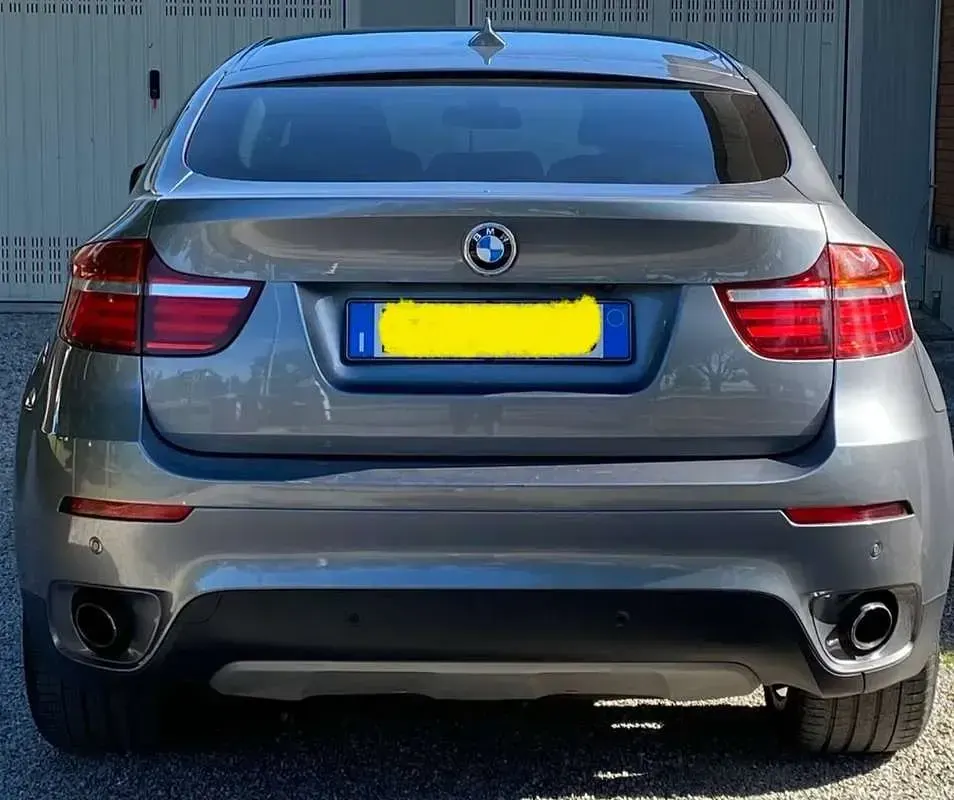 Usata BMW X6 245 CV (180 kW) 2012 Grigio SUV