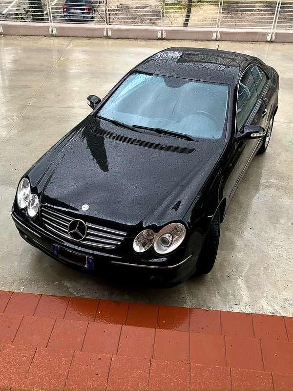 Usata Mercedes CLK240 Avantgarde 170 CV (125 kW) 2002 Coupé