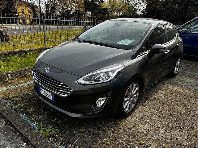 Usata Ford Fiesta 2019 Grigio Utilitaria