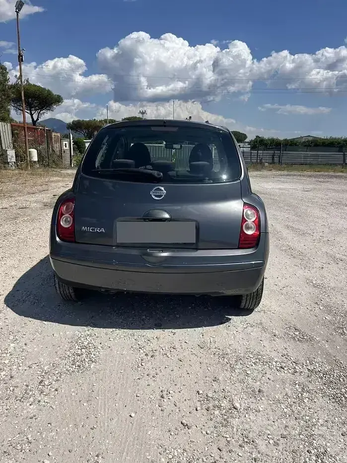 Usata Nissan Micra 80 CV (58 kW) 2008 Grigio Berlina
