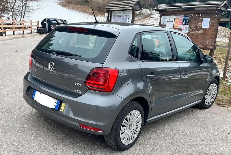 Usata VW Polo Comfortline 75 CV (55 kW) 2014 Berlina