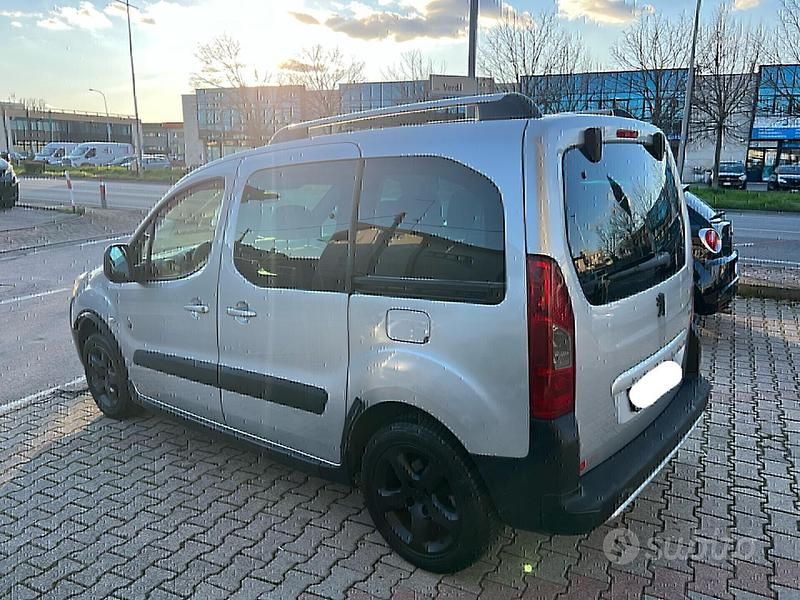 Usata Peugeot Partner 119 CV (87 kW) 2008 Grigio Monovolume