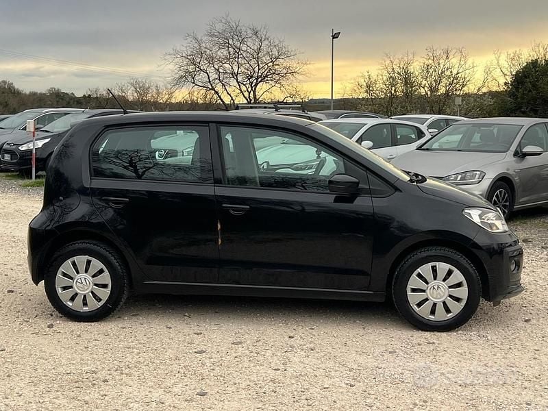 Usata VW up! 68 CV (50 kW) 2018 Nero Utilitaria