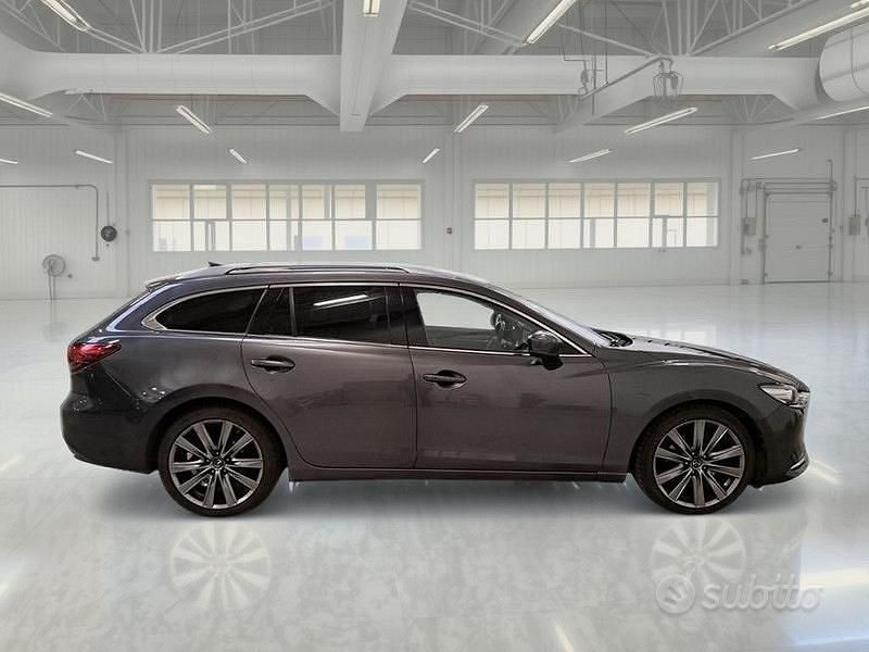 Usata Mazda 6 Exclusive 184 CV (135 kW) 2019 Grigio Station wagon