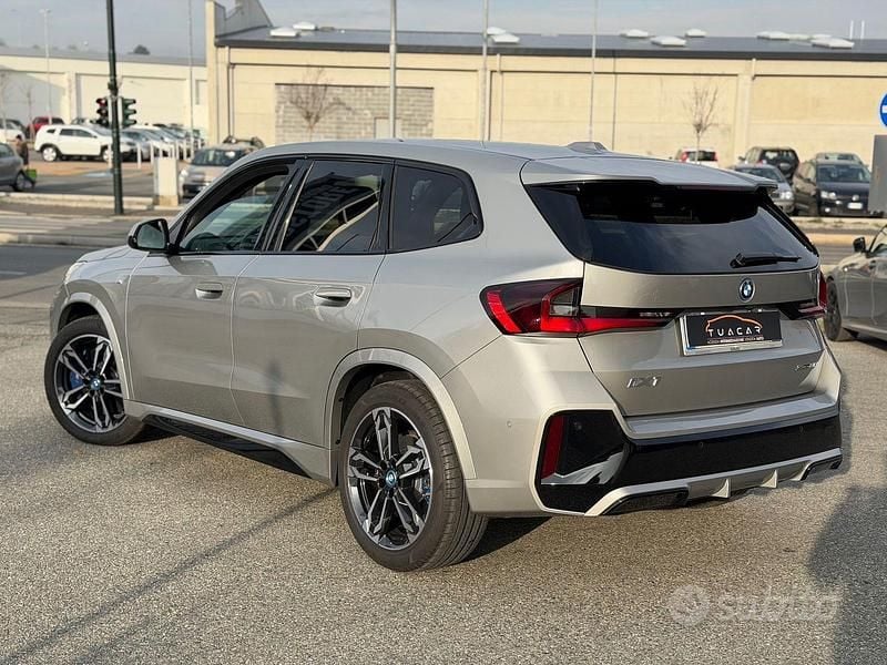 Usata BMW iX1 M Sport 230 kW (313 CV) 2024 Grigio SUV