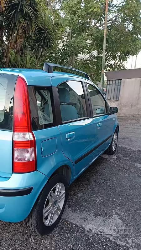 Usata Fiat Panda Emotion 60 CV (44 kW) 2005 Utilitaria