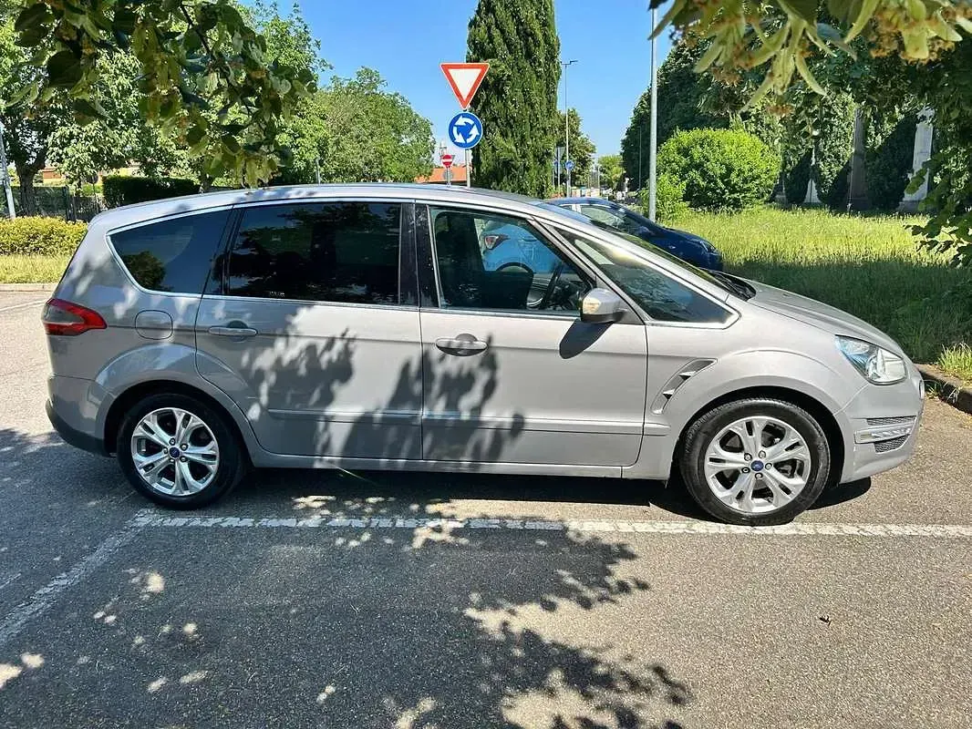 Usata Ford S-MAX S 200 CV (147 kW) 2013 Argento Monovolume