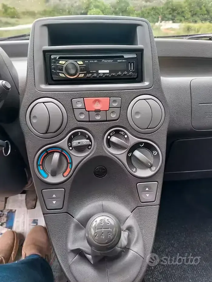 Usata Fiat Panda 77 CV (56 kW) 2011 Blu Utilitaria