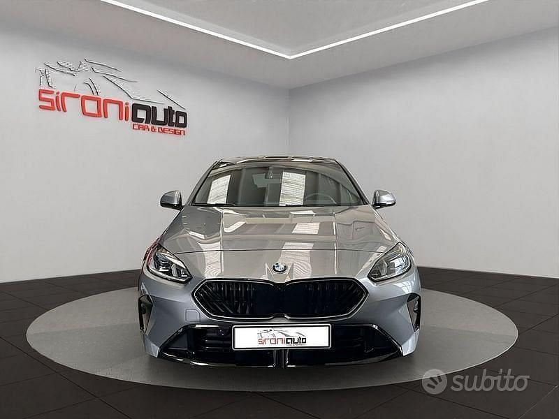 Usata BMW 120 M Sport 156 CV (114 kW) 2025 Grigio Utilitaria