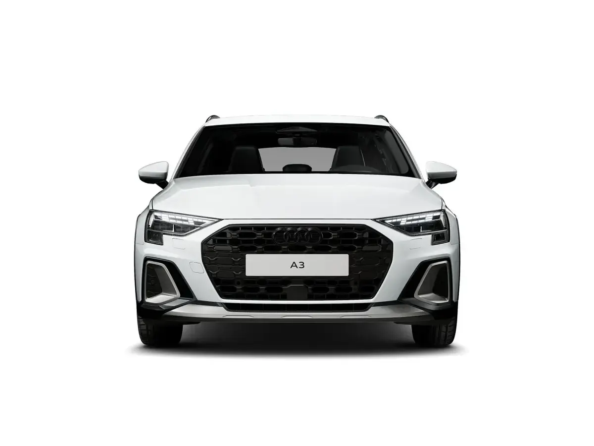Nuova Audi A3 Comfort 150 CV (110 kW) 2026 Bianco ghiacciaio metallizzato Berlina