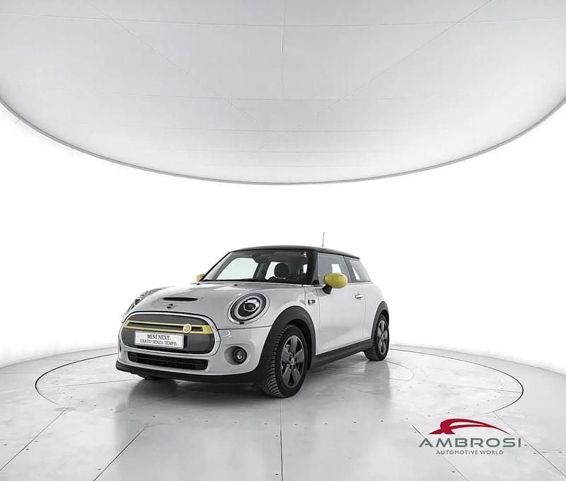 Usata Mini Cooper SE 75 kW (102 CV) 2021 Bianco Utilitaria