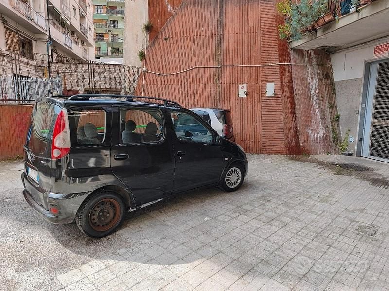 Usata Toyota Yaris 86 CV (63 kW) 2003 Station wagon
