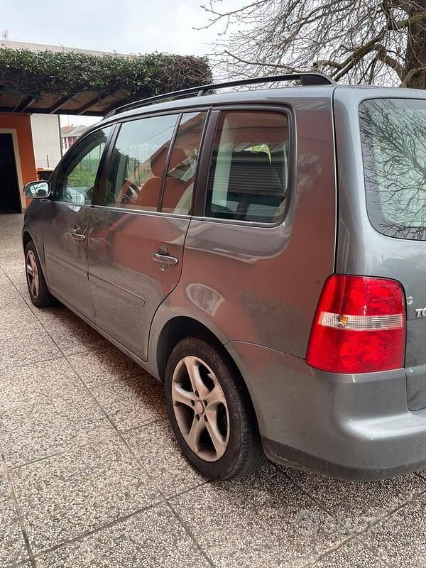 Usata VW Touran Trendline 105 CV (77 kW) 2004 Monovolume