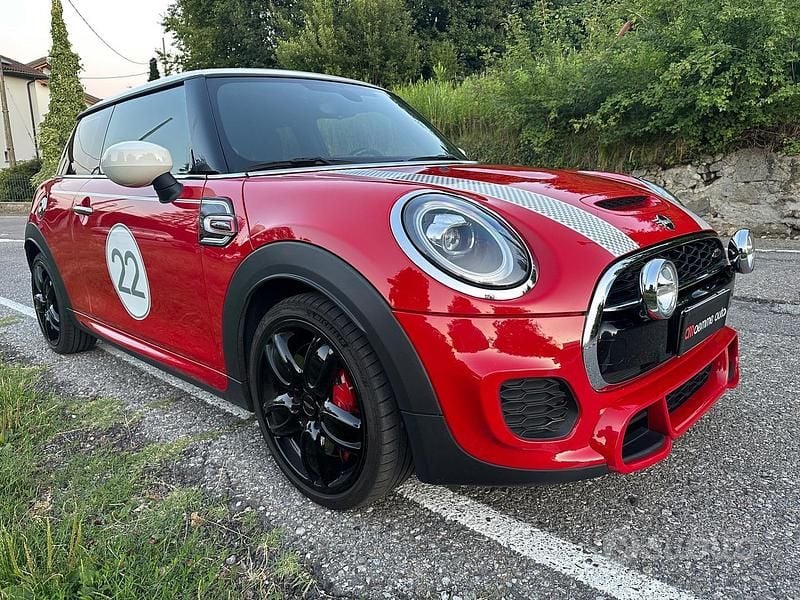 Usata Mini John Cooper Works Challenge 231 CV (169 kW) 2021 Rosso Utilitaria