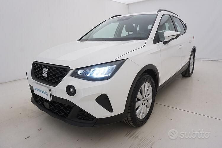 Usata Seat Arona Style 90 CV (66 kW) 2023 Bianco SUV