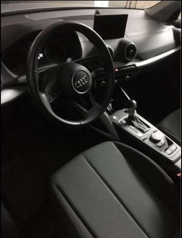 Usata Audi Q2 Admired 116 CV (85 kW) 2021 Argento SUV