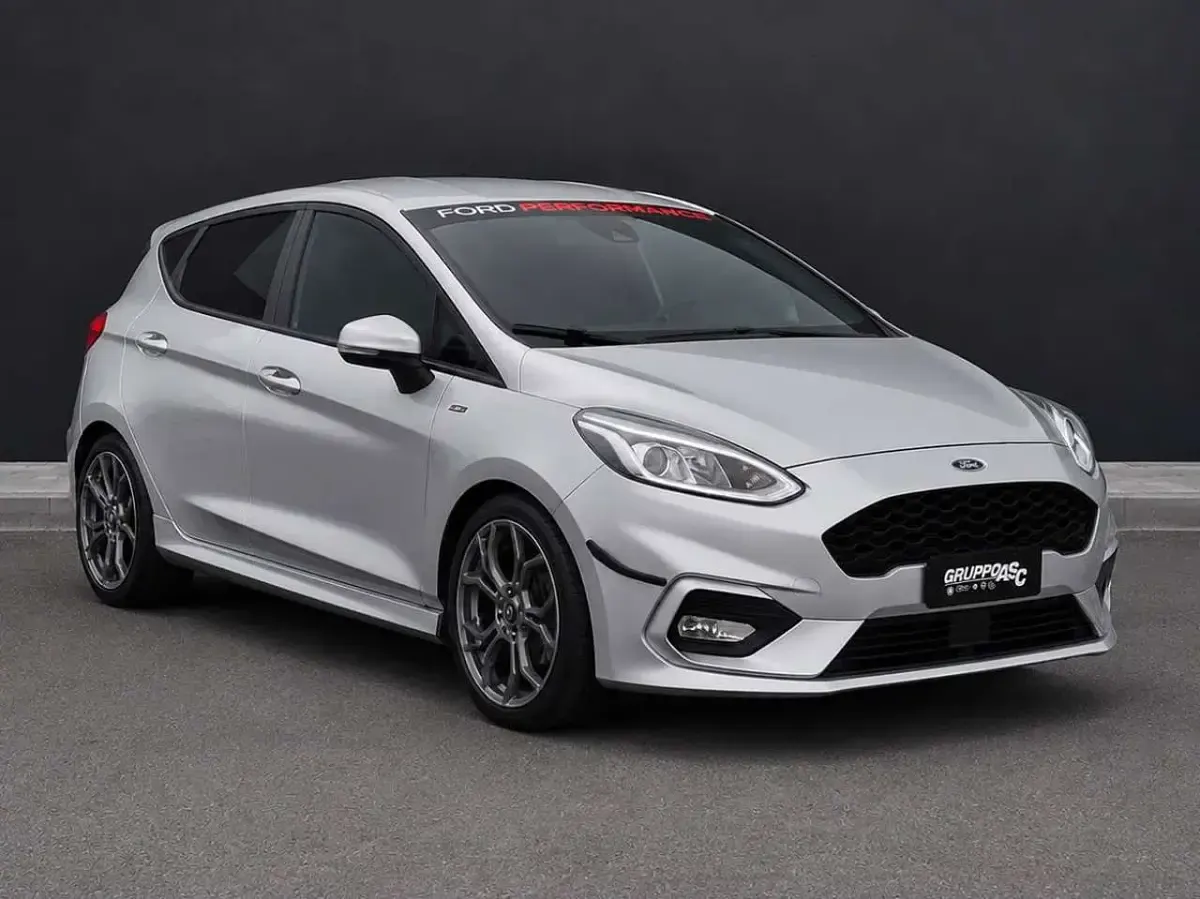 Usata Ford Fiesta ST-Line 86 CV (63 kW) 2019 Argento Utilitaria