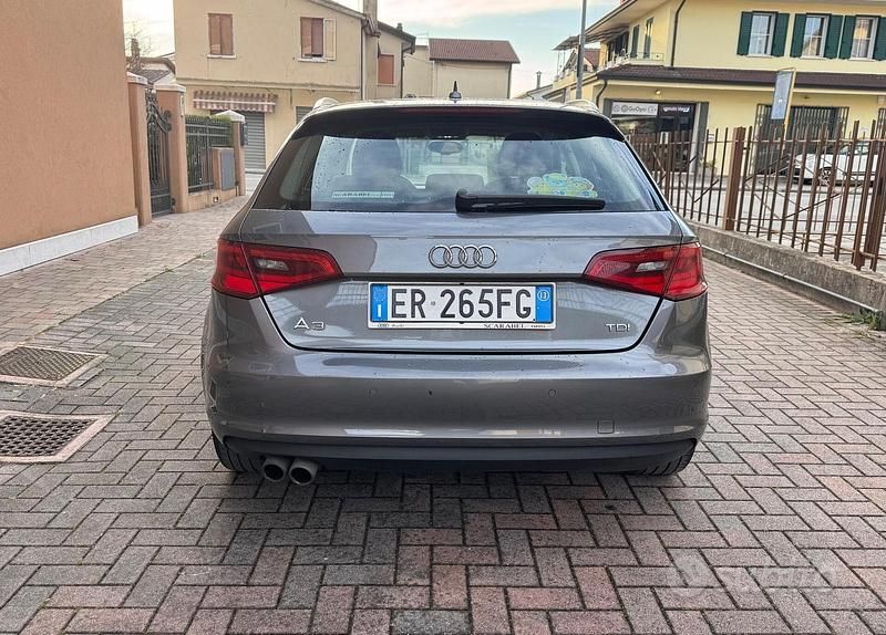 Usata Audi A3 Ambiente 150 CV (110 kW) 2013 Grigio Berlina