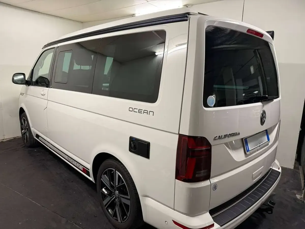 Usata VW California Edition 150 CV (110 kW) 2024 Bianco Furgone