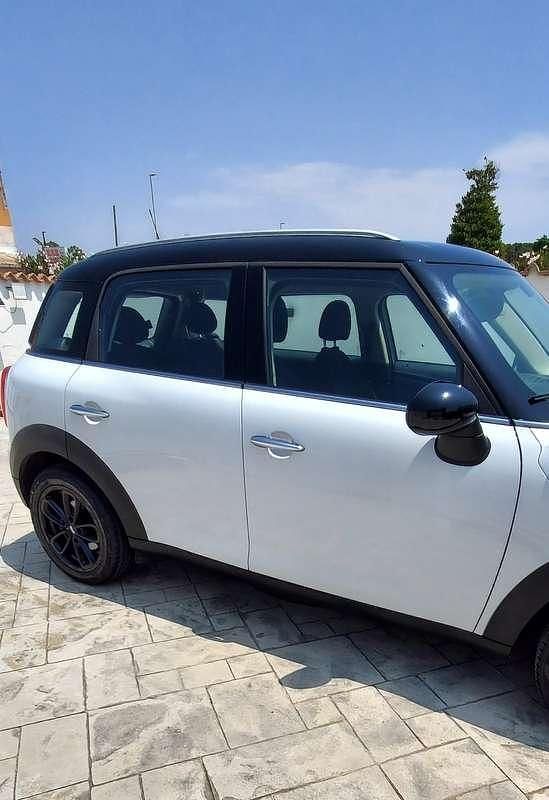Usata Mini Park Lane Countryman 111 CV (81 kW) 2016 SUV