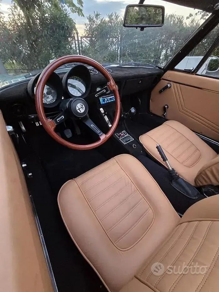 Usata Alfa Romeo Spider 128 CV (94 kW) 1984 Grigio Cabrio