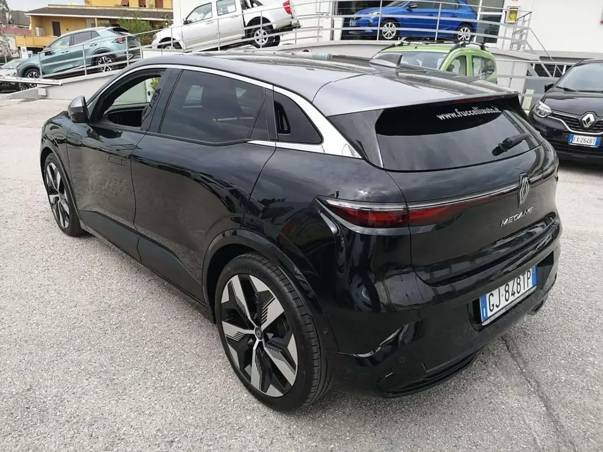 Usata Renault Megane E-Tech Techno 55 kW (75 CV) 2022 Nero Berlina