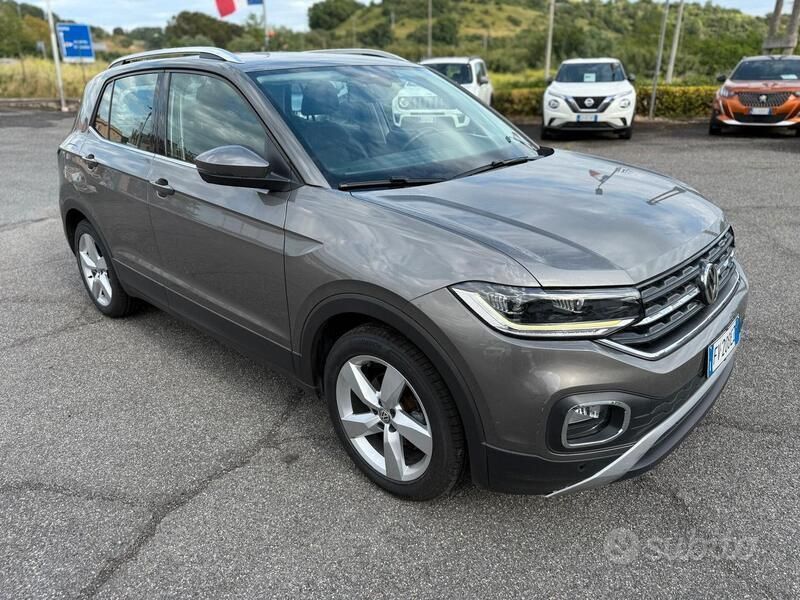 Grigio Usata 2019 VW T-Cross Advance SUV | 15.800 € (Buon prezzo) - Immagine 1/4