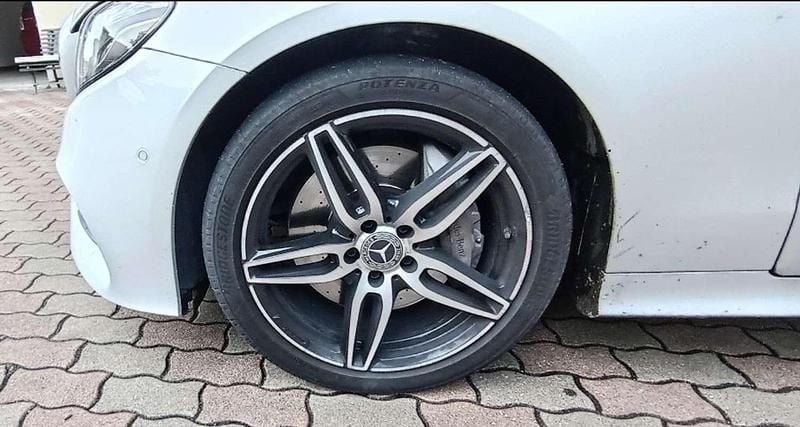 Usata Mercedes E350 Premium Plus 258 CV (189 kW) 2018 Coupé