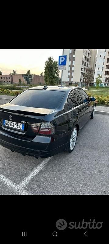Usata BMW 320 163 CV (119 kW) 2007 Nero Berlina