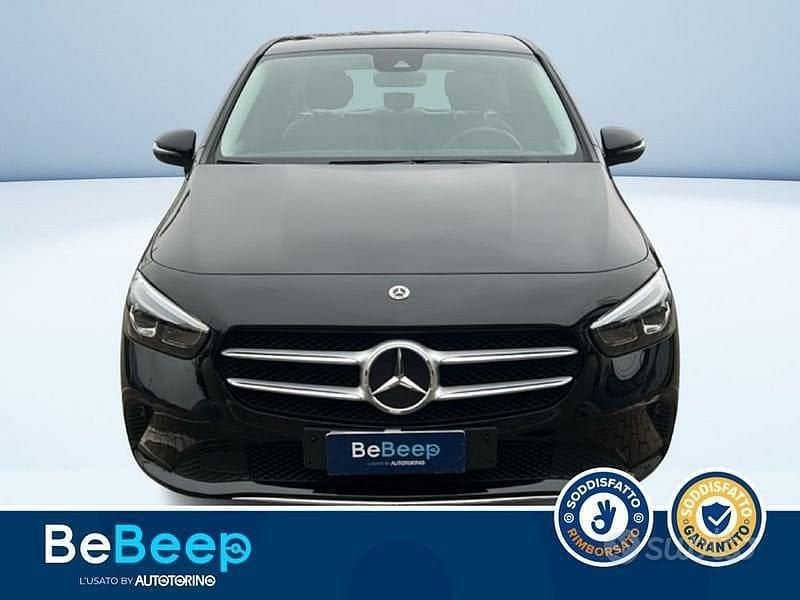 Usata Mercedes B180 116 CV (85 kW) 2022 Nero Monovolume