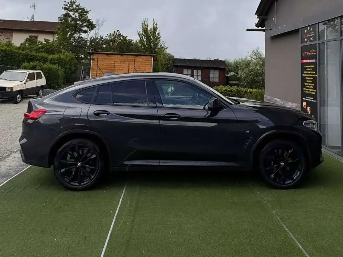 Begagnad BMW X4 Advantage 252 HK (185 kW) 2018 Grå SUV