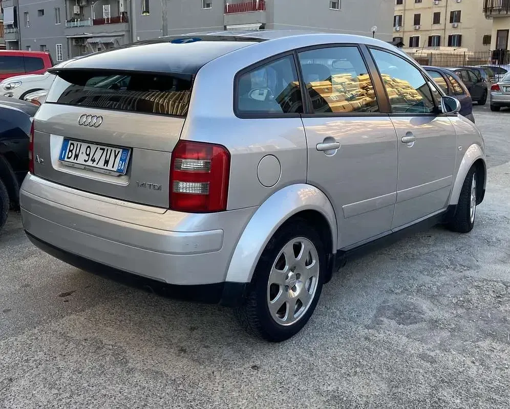 Usata Audi A2 Comfort 75 CV (55 kW) 2002 Utilitaria