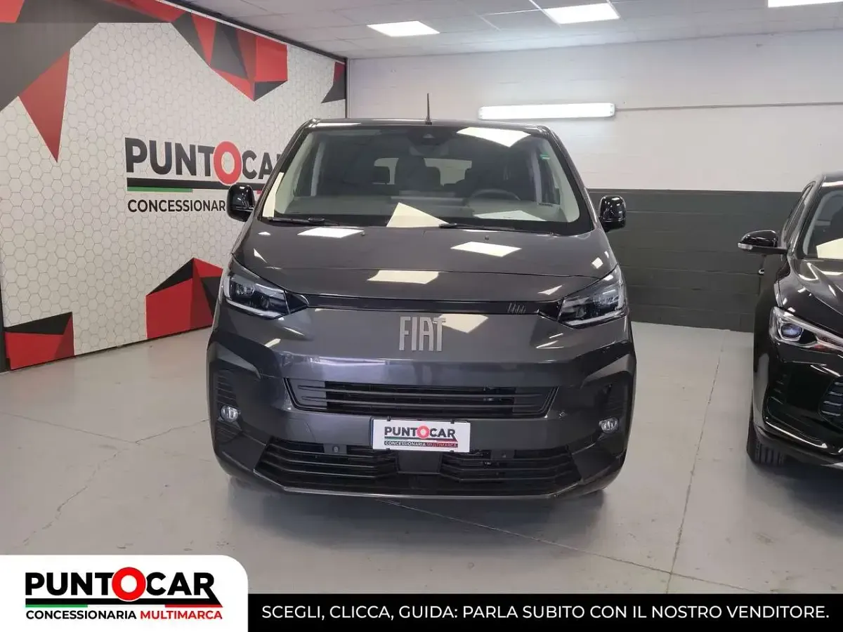 Usata Fiat E-Ulysse 131 kW (179 CV) 2025 Other Monovolume
