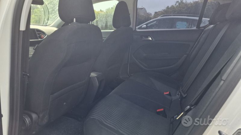 Usata Peugeot 308 92 CV (67 kW) 2016 Bianco Utilitaria
