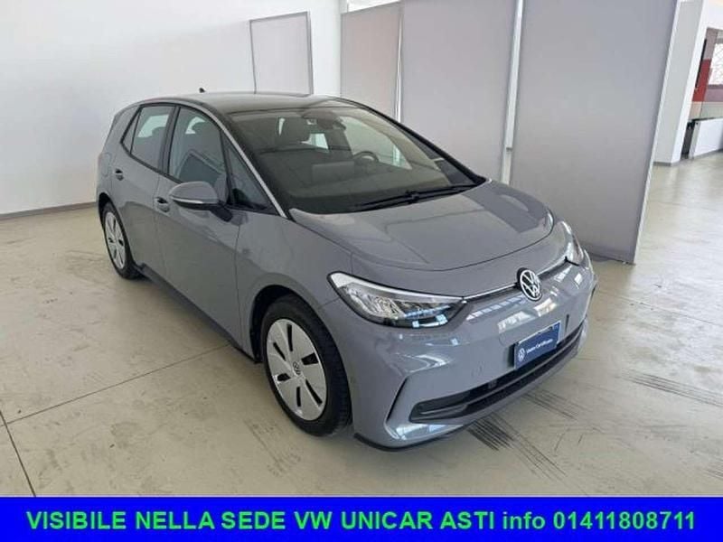 Usata VW ID.3 Pure 125 kW (170 CV) 2024 Grigio Utilitaria
