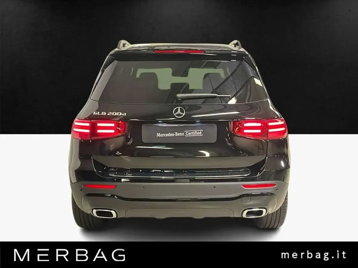 Usata Mercedes GLB180 Business 150 CV (110 kW) 2025 Nero SUV