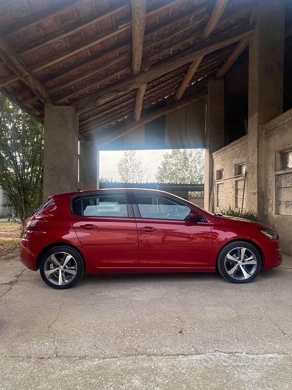 Usata Peugeot 308 2015 Rosso Berlina