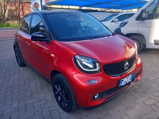 Usata Smart ForFour Passion 71 CV (52 kW) 2017 Vari colori Utilitaria