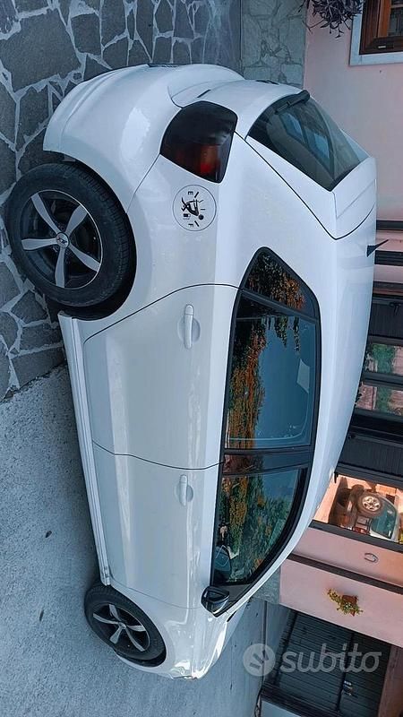 Occasion VW Polo 90 ch (66 kW) 2010 Blanc Berline