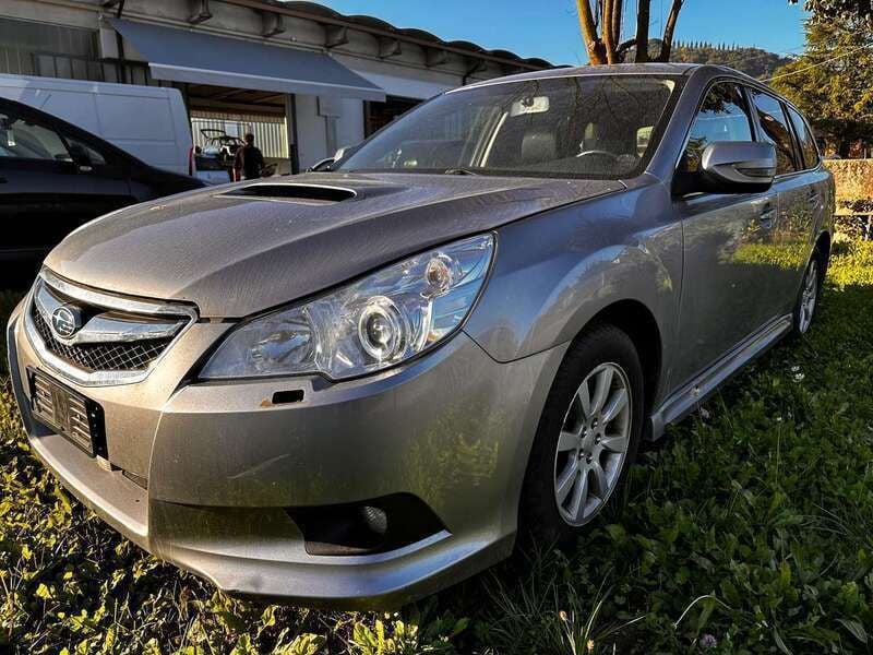 Other Usata 2011 Subaru Legacy Trend Station wagon | 1200 € - Immagine 1/4