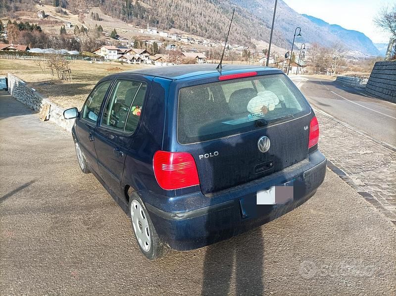 Usata VW Polo 75 CV (55 kW) 2001 Blu Berlina