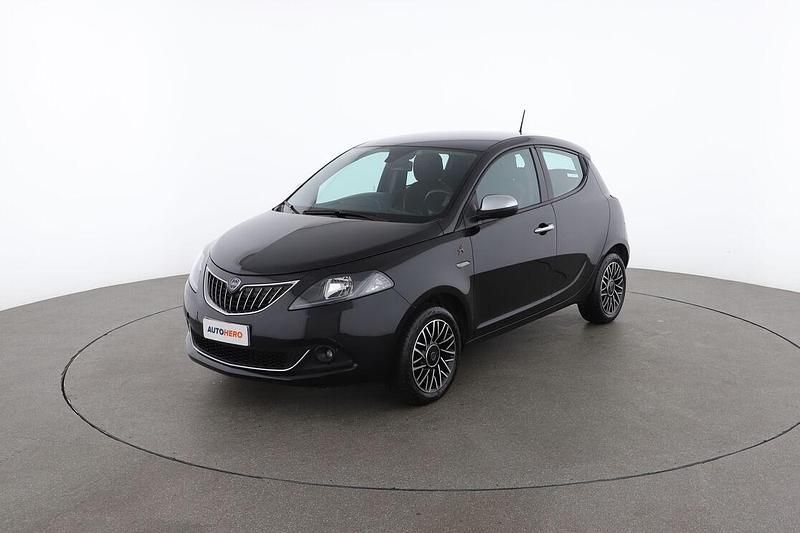 Nero Usata 2023 Lancia Ypsilon Due volumi | 12.899 € (Cara) - Immagine 1/4