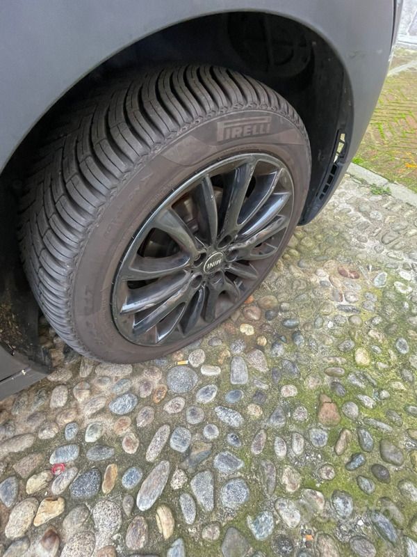 Usata Mini One D Clubman 116 CV (85 kW) 2017 Grigio Station wagon