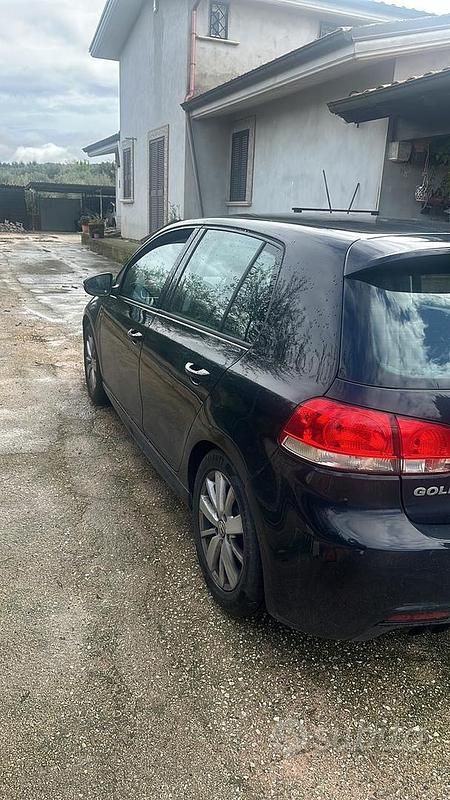 Usata VW Golf VI Edition 122 CV (89 kW) 2011 Nero Utilitaria