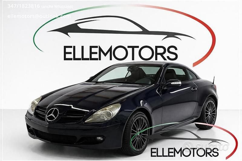 Usata Mercedes SLK280 231 CV (169 kW) 2007 Blu Cabrio