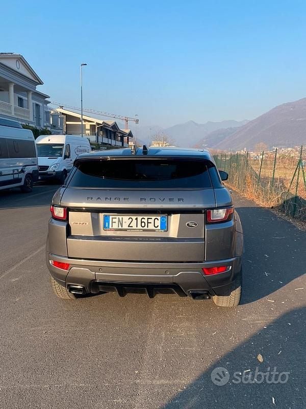 Usata 2018 Land Rover Range Rover evoque Tre volumi | 13.600 € (Super prezzo) - Immagine 1/4