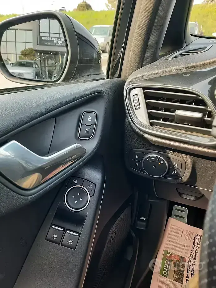 Usata Ford Fiesta ST200 200 CV (147 kW) 2018 Nero Utilitaria