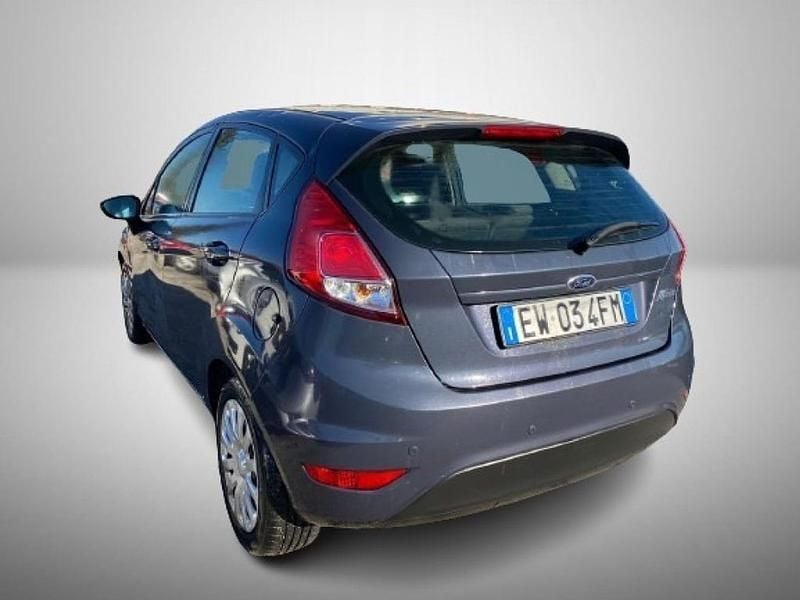 Usata Ford Fiesta 75 CV (55 kW) 2014 Nero Utilitaria