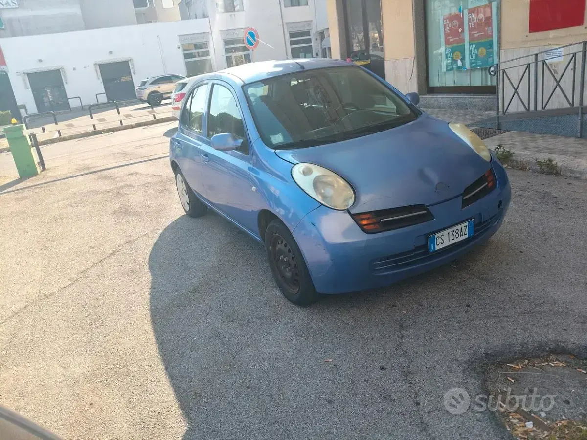 Usata Nissan Micra 86 CV (63 kW) 2006 Bluazzurro Berlina