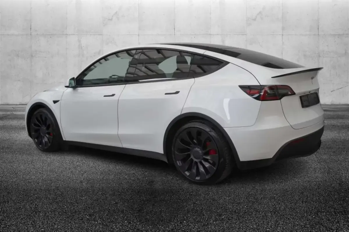 Usata Tesla Model Y Performance 155 kW (211 CV) 2022 Bianco SUV